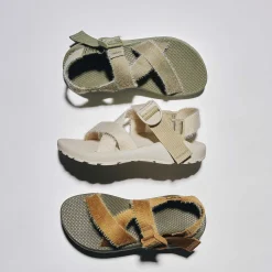 Chaco Women's Mega Z Wide-Strap Classic Fuzzy|Women Sandals